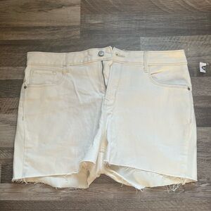 Old Navy Women's High Waist Cream Shorts